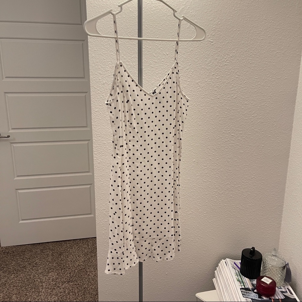 H&M. Polka dot dress. Size XS